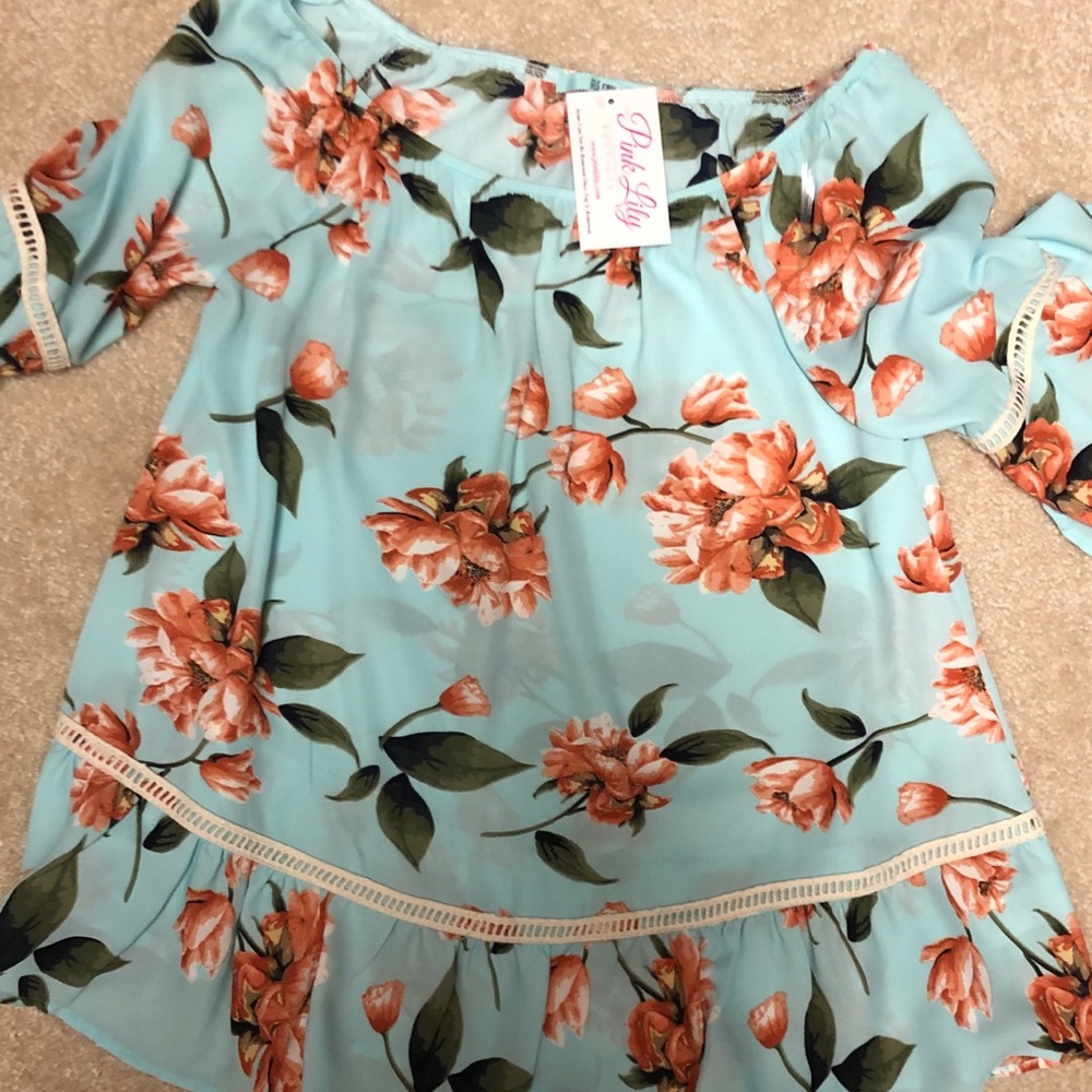 Floral top!